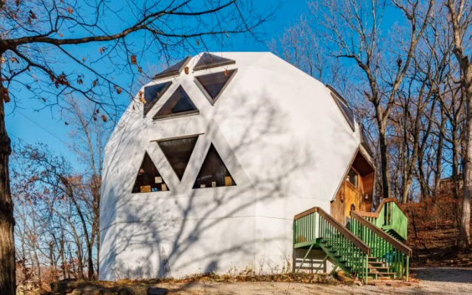 A white geodesic dome